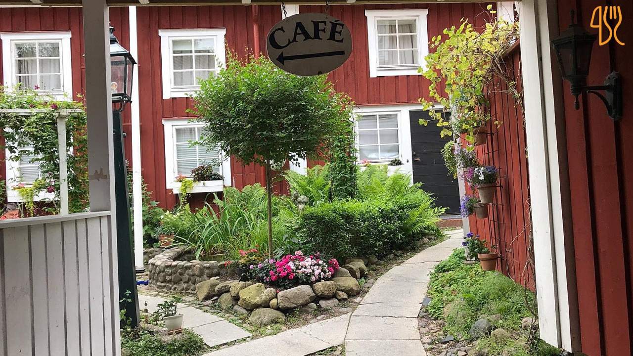 Café Garvaregården Utomhus