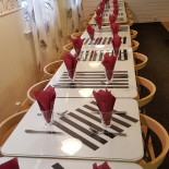 Pizzeria Monte Carlo Inomhus