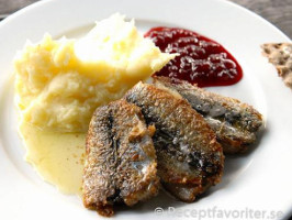 Ugglebowärdshus food
