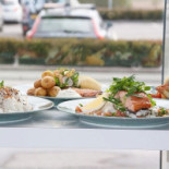 Lilla Laxen Drive In Restaurang Mat