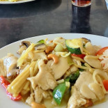 Restaurang Lotus House I Höllviken Mat