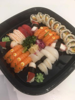 Odod Sushi-restaurang food