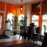 Curry Namnam Inomhus