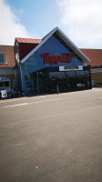 Burger King outside