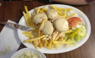 Oliveros Pizzeria Kebab food