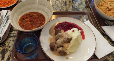 Lunch Republiken food