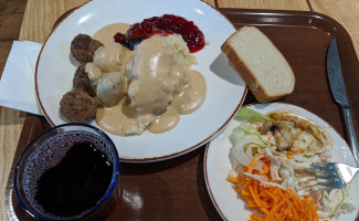 Lunch Republiken food