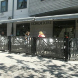 Åkanten Konditori Utomhus