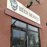 Beer Monkey Utomhus