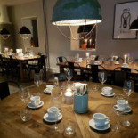 Restaurang Mitt Och Ditt Inomhus