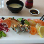Berga Sushi Bergavägen Mat