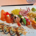 Berga Sushi Bergavägen Mat