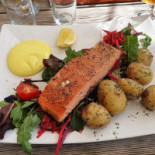 Otterbäckens Sjökrog Mat