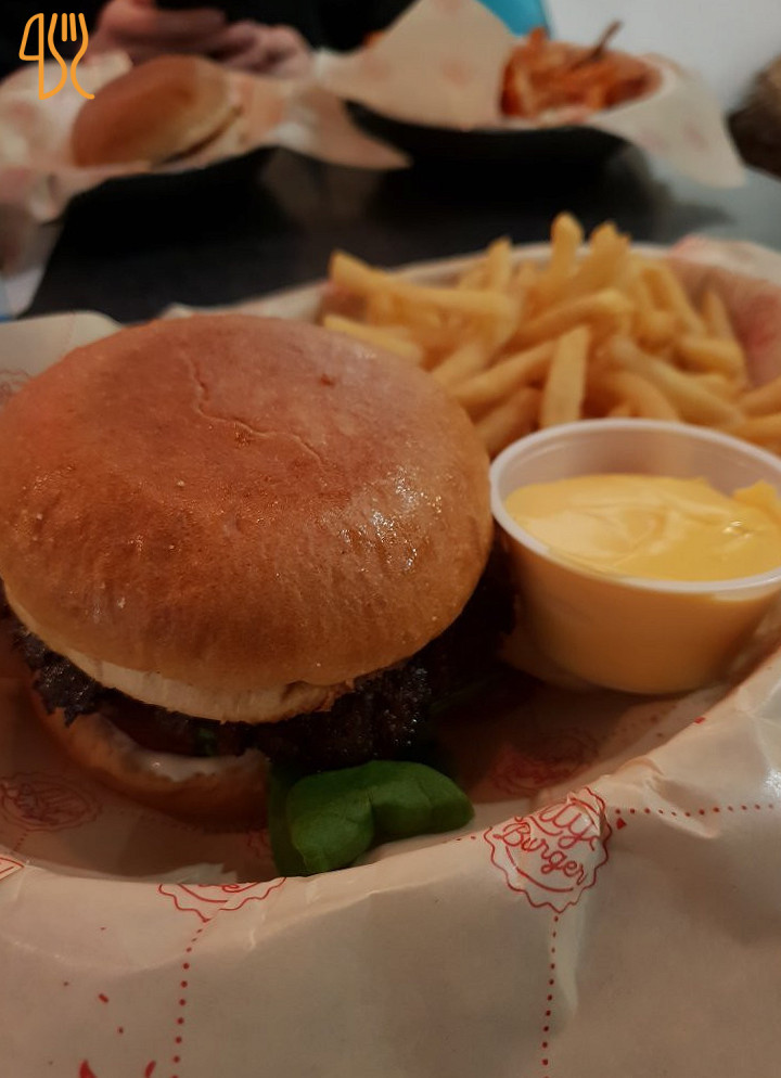 Lily's Burger Soedermannagatan Mat
