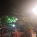 Golden Crown Inomhus