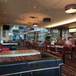 Phil's Burger Inomhus