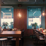 Phil's Burger Inomhus