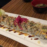 Mama Ye's Sushi Thai Mat