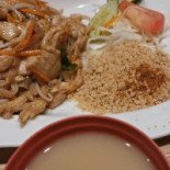 Mama Ye's Sushi Thai Mat