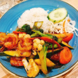 Mama Ye's Sushi Thai Mat