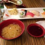 Mama Ye's Sushi Thai Mat