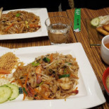 Mama Ye's Sushi Thai Mat