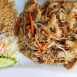 Mama Ye's Sushi Thai Mat