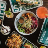 Phil's Burger Danderyd Mat