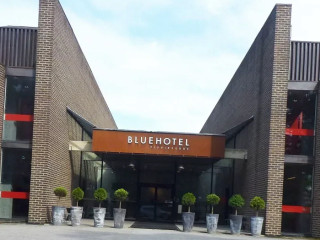 Blue – Konferens, Weekend