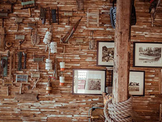 Magasinet Mollösund Ab