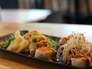 Linde Grill Och Sushibar