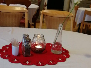 Iris Restaurang Café