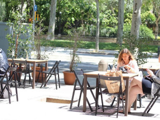 Valentino's Burger Bistro