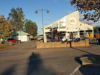 Max Burgers