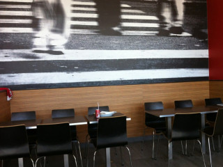 Drive-in Pizza Och Taco