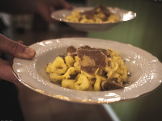 Riccardo Cibo E Vino