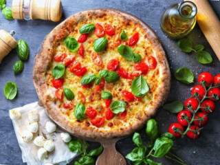 Viktoria Pizzeria