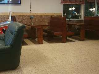 Victoria Pizzeria Och Stekhus