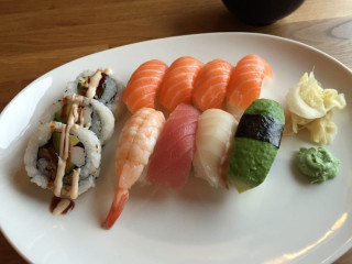 Träkvista Sushi Café