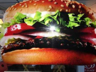 Chadis Grill