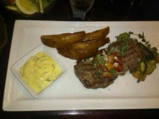 Harrys Pub