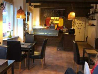 Fujisan Sushi Tea House