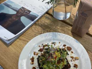 Arket Cafe