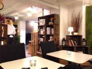 Raw Food Café