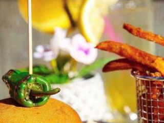 Country Burger Steakhouse