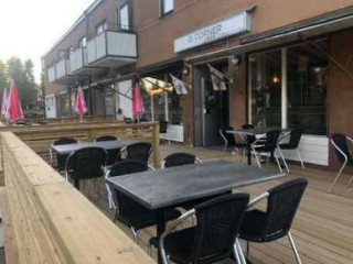 D. Corner Sportsbar