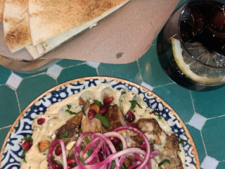 Manoshé The Hummus Club